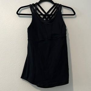 Beat The Heat Tank Top lululemon size 4 black